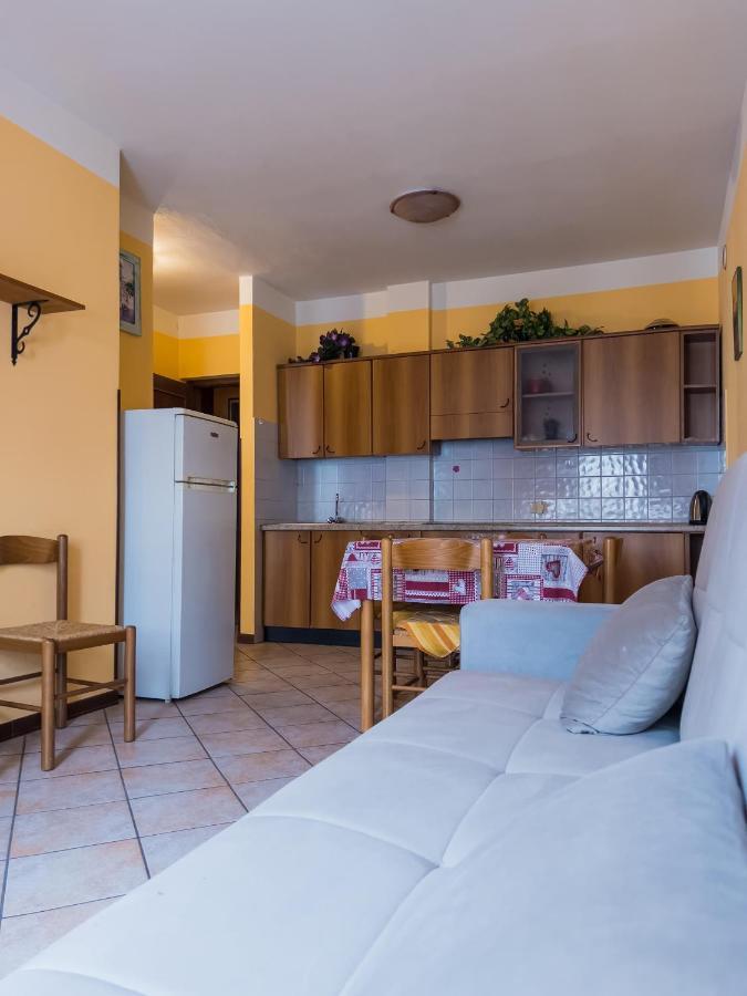 El Rocol Aparthotel Vezza d'Oglio Luaran gambar